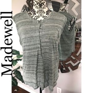 Madewell women sleeveless top